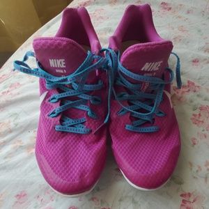 Brand new running sneakers